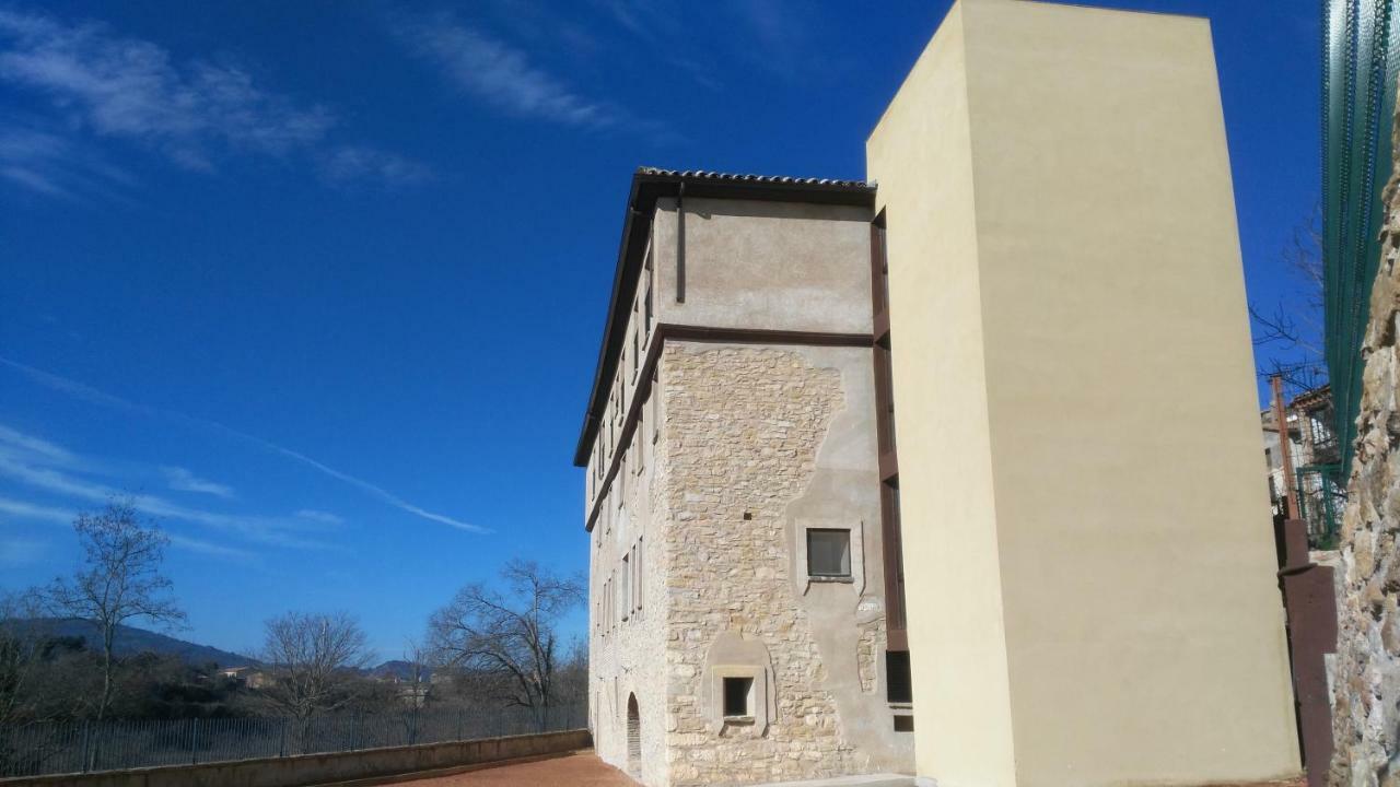 Albergue De Benabarre-Calumet Exterior photo
